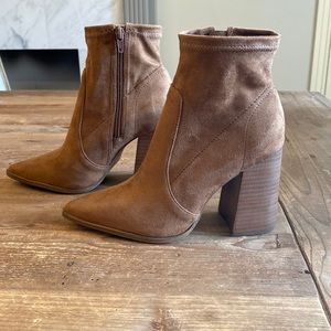 Steve Madden Touchdown Boot